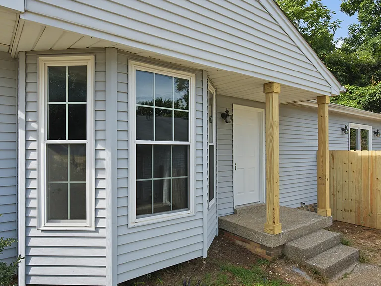 944 Patio Dr — Photo 13