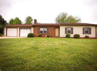 6544 Old Valley School Rd, Kernersville, NC 27284