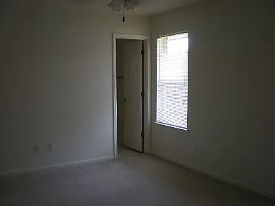 2204 Wildewood Dr — Photo 18