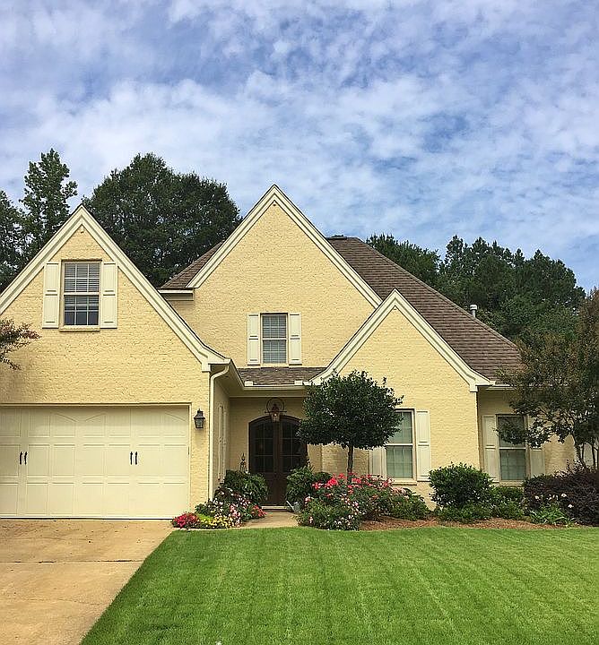 1st image of 404 Notting Hill Dr