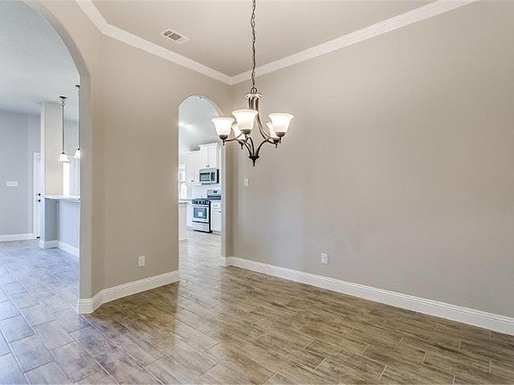 5th image of 1772 Bertino Way