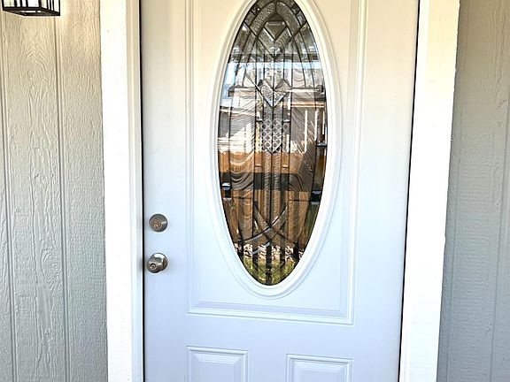 3rd image of 1459 Standiford Ave Space 26
