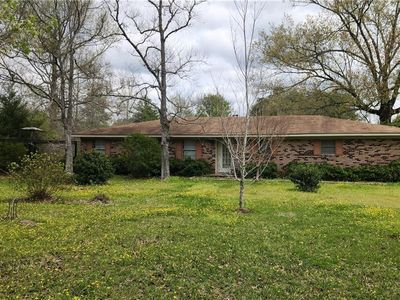 11 Grandpas Dr, Pineville, LA, 71360