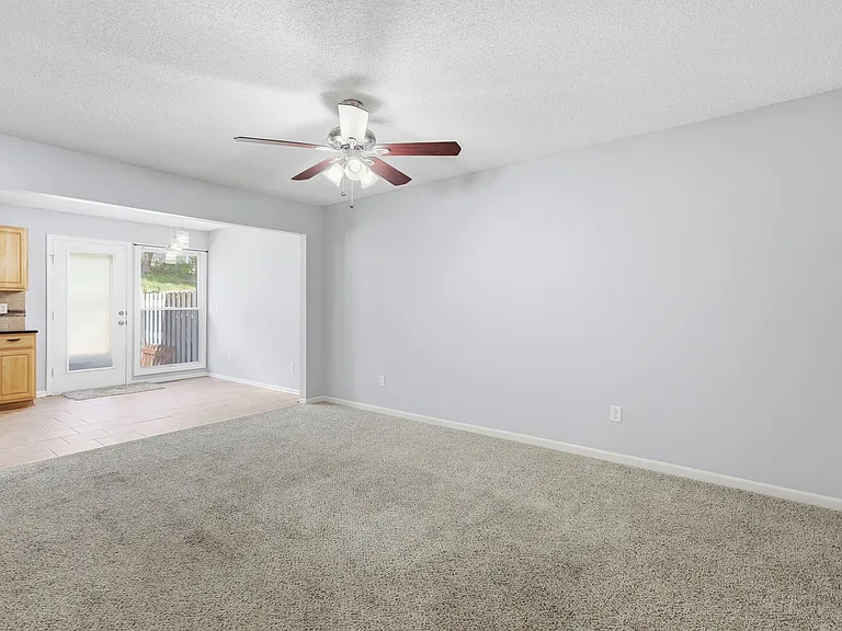 13012 S Washington Ct — Photo 4