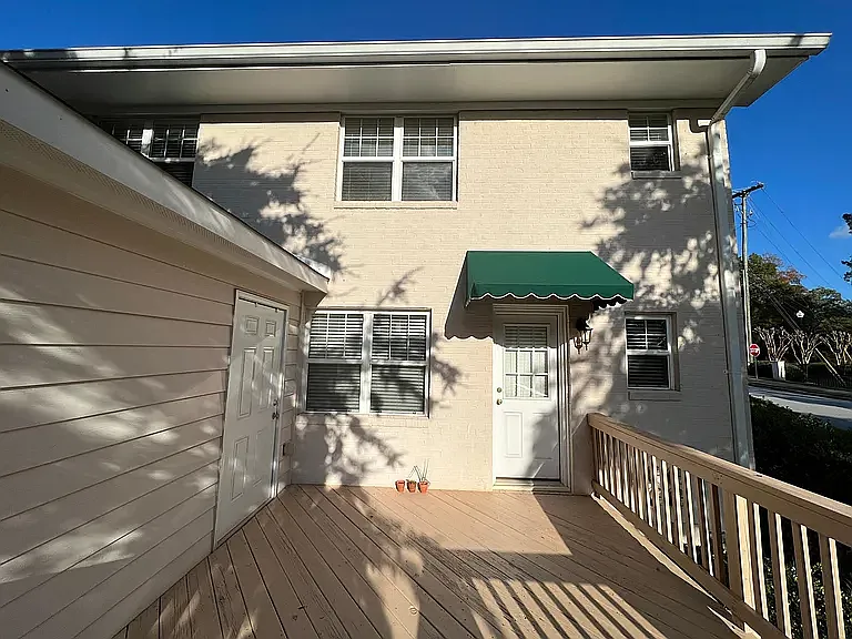 900 Athens Dr #D — Photo 2