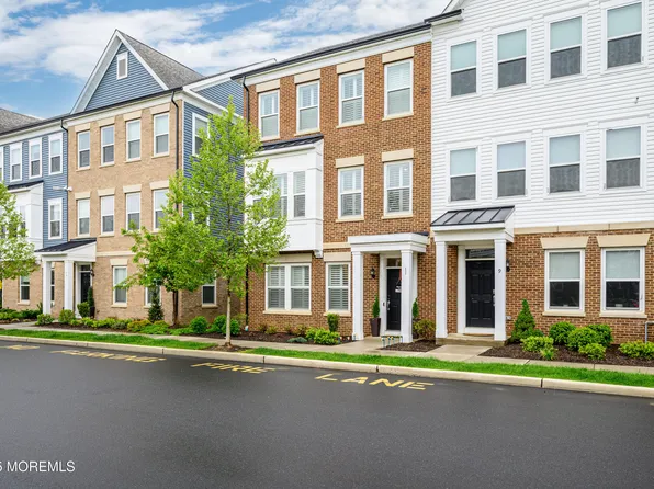 11 Carty Avenue, Oceanport, NJ 07757