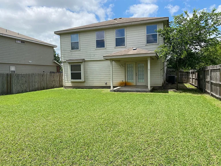 9061 Clearwood Path — Photo 24