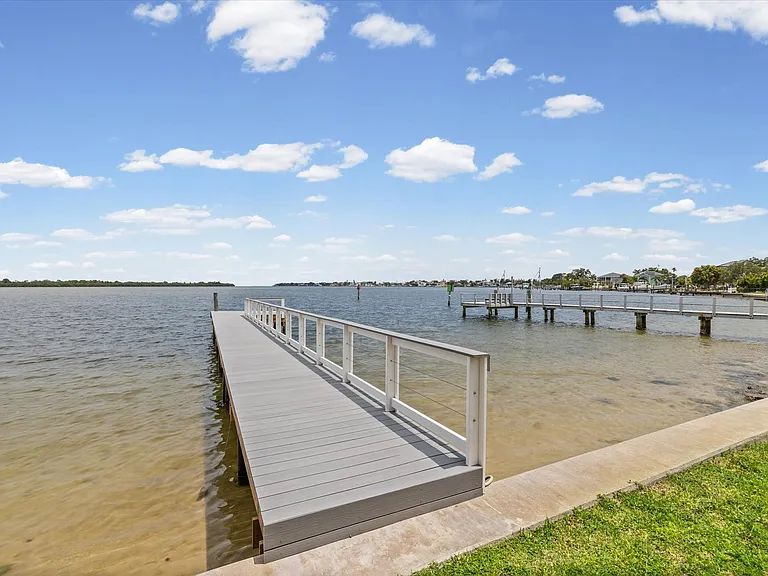 6323 Bayou Grande Blvd NE — Photo 35