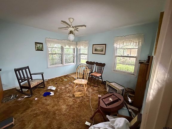 5th image of 1017 Deaton St