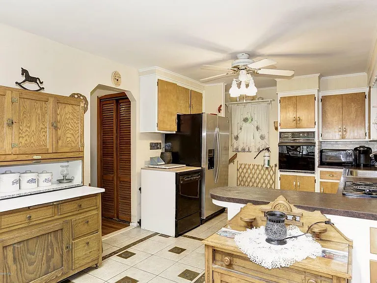 5 S Lakeview Dr — Photo 7