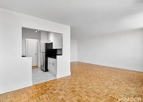 Rented by Mirador Real Estate | media 25