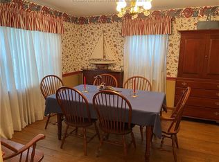 1409 Longridge Rd, Charleston, WV 25314