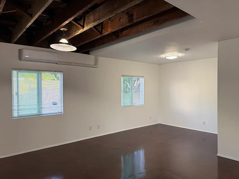 2727 E Colorado Blvd #C — Photo 8