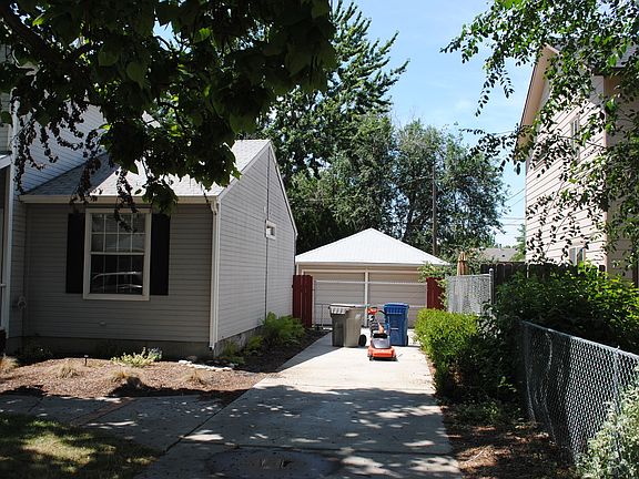 2nd image of 2019 S Arcadia St