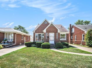 17116 Ego Ave, Eastpointe, MI 48021