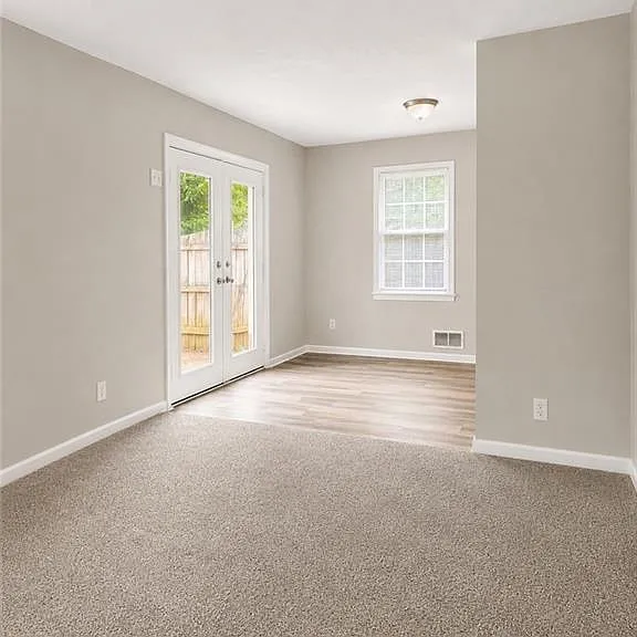 2401 Dawn Ct — Photo 5