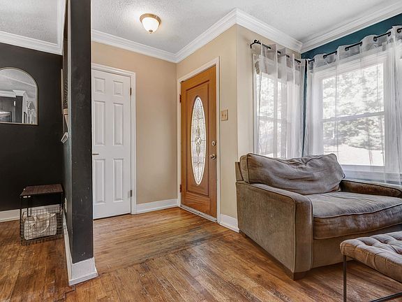 5th image of 841 Alford Ave