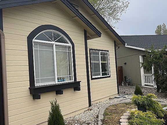 2nd image of 1429 Cheddington Cir