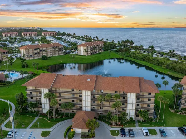 601 S Seas Dr APT 106, Jupiter, FL 33477