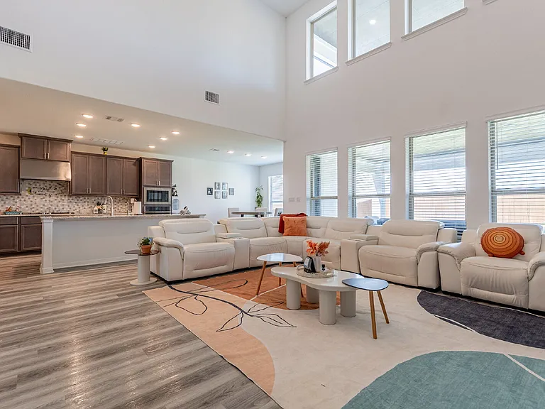 2332 Giona Pl — Photo 26