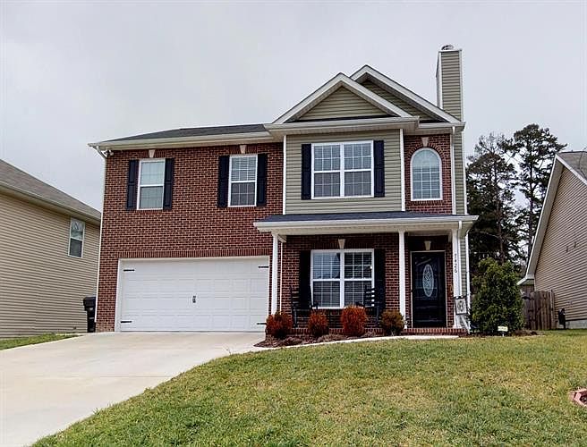 1st image of 7426 Lucky Clover Ln