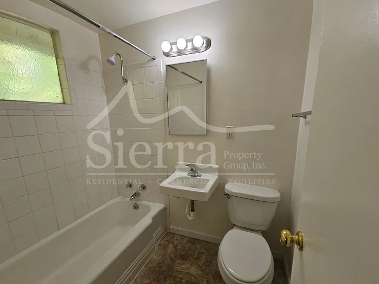 222 W Constance Ave #7 — Photo 7