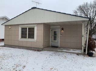 1802 N Park Ave, Fremont, NE 68025