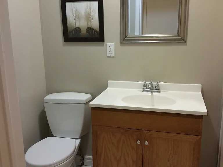 55 Hadden Cres #2 — Photo 11