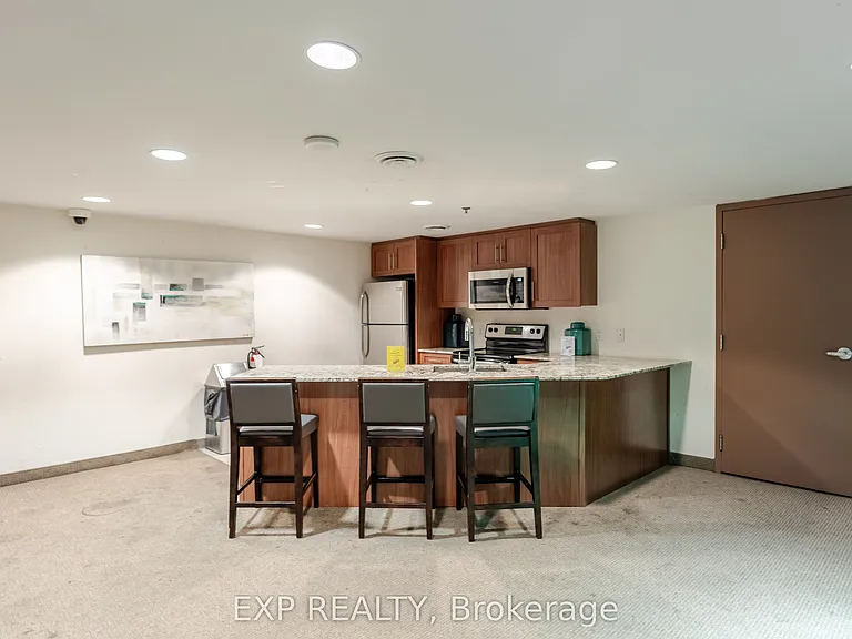 242 Rideau St #2308 — Photo 44