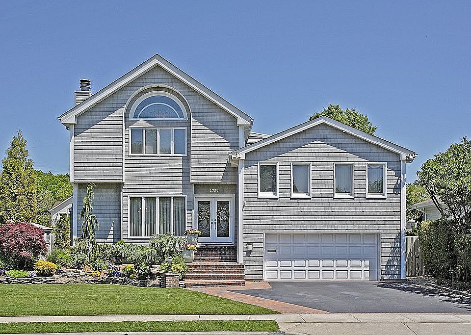 2757 Shore Dr, Merrick, NY 11566 Zillow