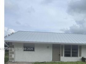 3300 SE Fairmont St, Stuart, FL