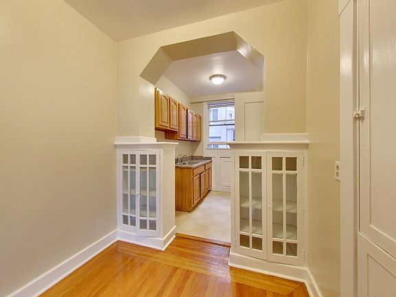 5th image of 1045-1049 Bush St #5