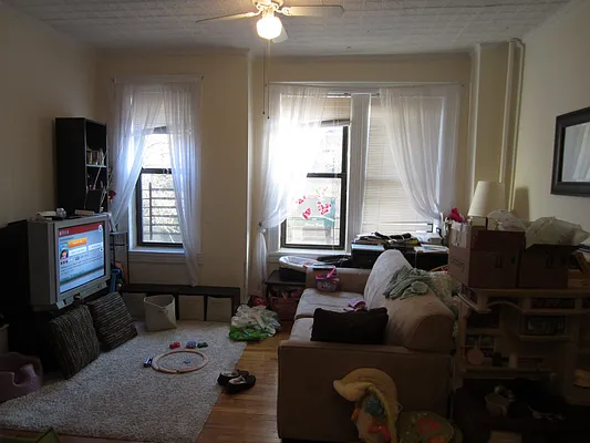 Rented by Aguayo & Huebener Brooklyn | media 29