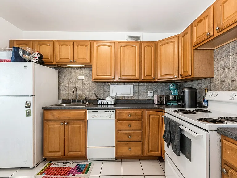 6157 N Sheridan Rd #19J — Photo 11