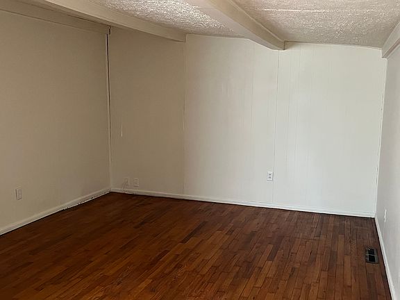 5th image of 2146 Kentucky St