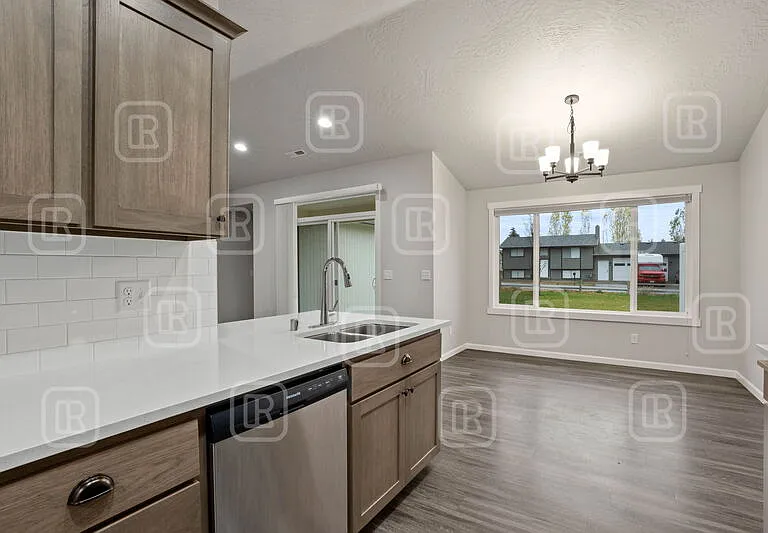 17020 E Knox Ln — Photo 14
