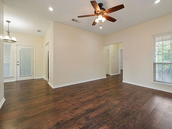 5th image of 8600 Coppertowne Ln APT 1901