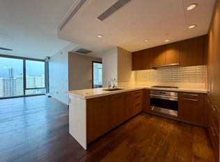 1555 Kapiolani Blvd APT 1714, Honolulu, HI 96814