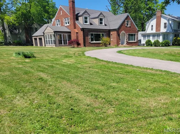 803 N Kirkwood Rd, Saint Louis, MO 63122