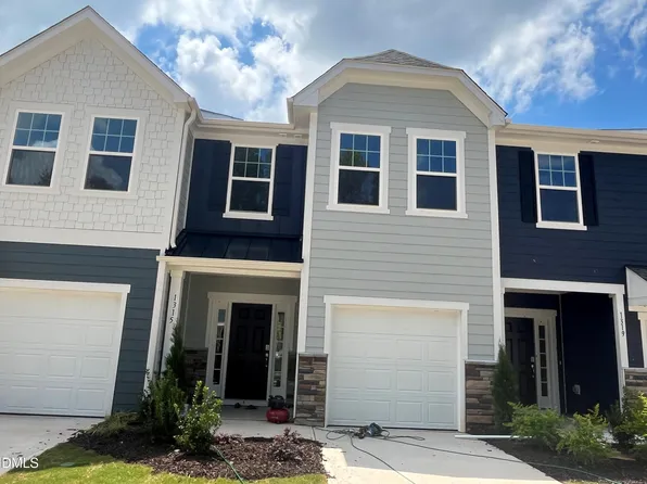 1315 Hammond Dr, Mebane, NC 27302