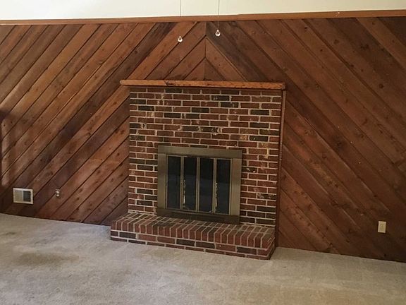2nd image of 29 Ventura Ct