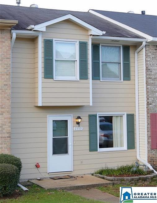 1st image of 2559 Hampstead Dr