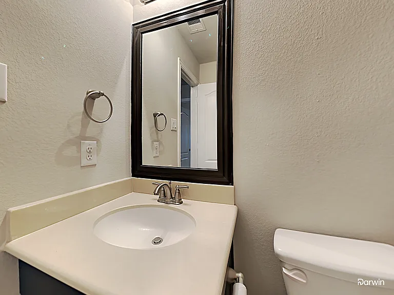 7239 Thelfor Ct — Photo 13