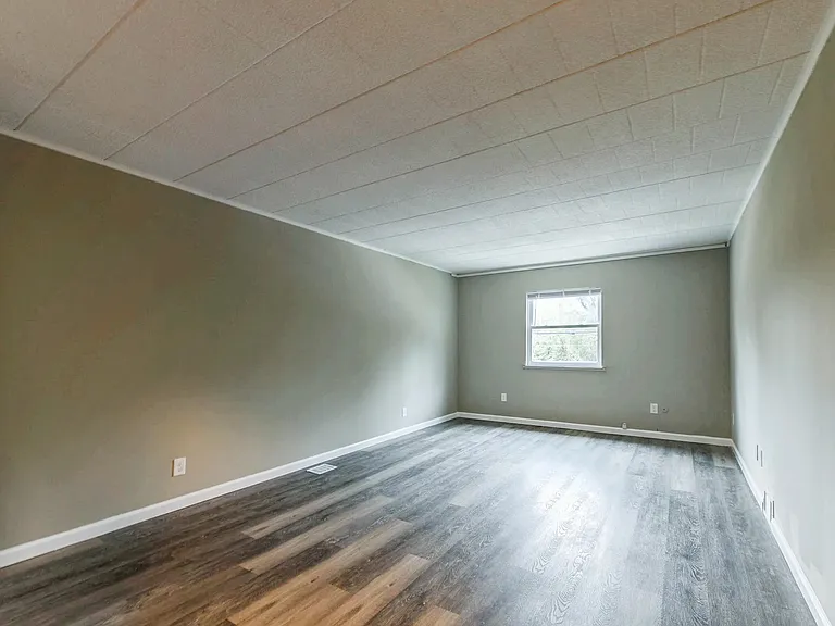 2207-2217 Aurora Dr #2215 — Photo 10