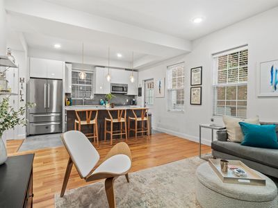 84 Manhattan Ave APT 2, Jersey City, NJ, 07307