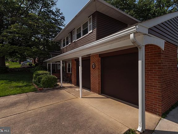 5th image of 230 Aronimink Dr