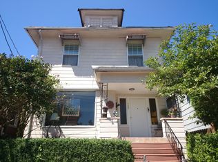909 Martin Luther King Jr Way, Seattle, WA 98122