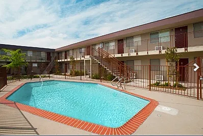 1690 N Tracy Blvd — Photo 9