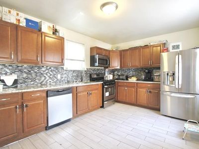 40 Brimblecom St, Lynn, MA, 01902