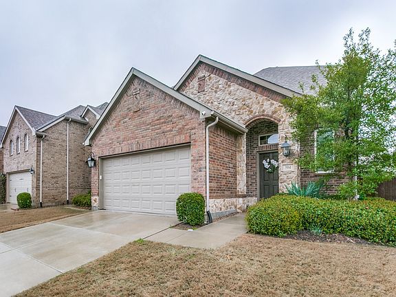 2nd image of 304 Spring Creek Dr
